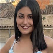 Doy clases particulares de refuerzo para niños hasta 15 años. Me gusta enseñar y ayudar a los niños, además estoy cursando la carrera en Educación Primaria en la Universidad Autónoma de Barcelona